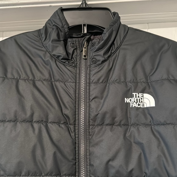 The North Face Youth L/XL Puffer Jacket Reversible - Picture 2 of 10